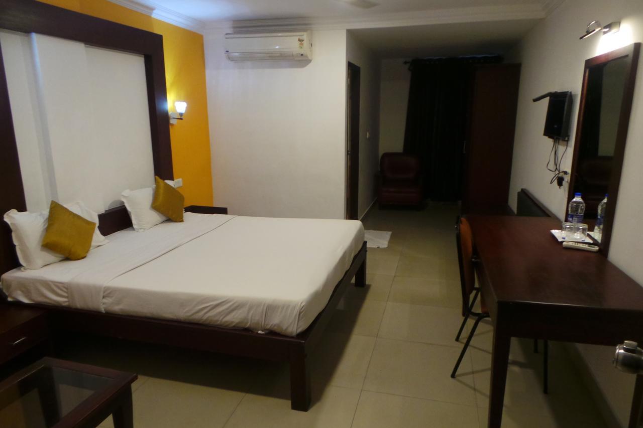 Hotel Wayanad Regency Kedavur Exterior photo