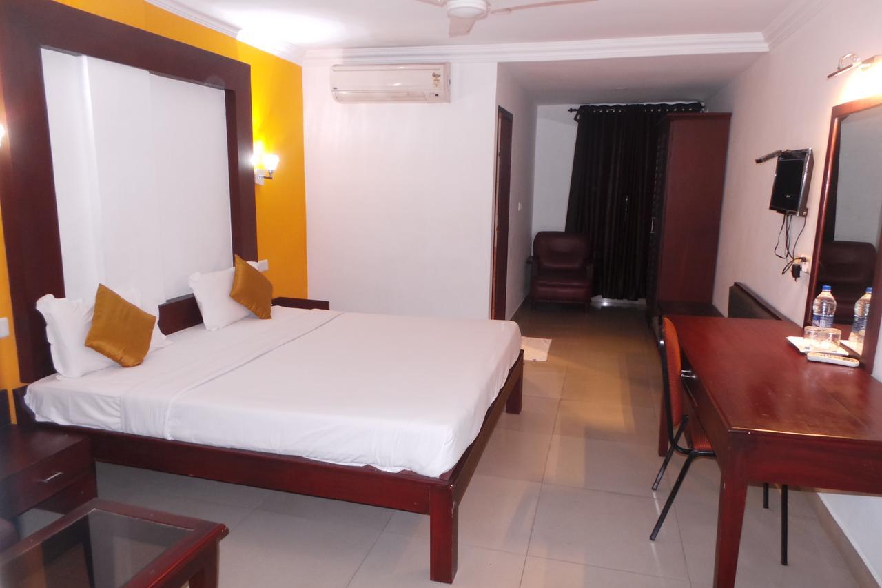 Hotel Wayanad Regency Kedavur Exterior photo